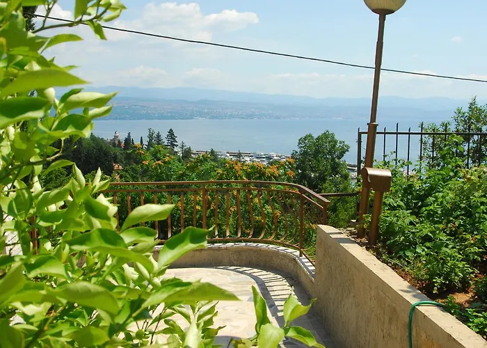 Villa Vera